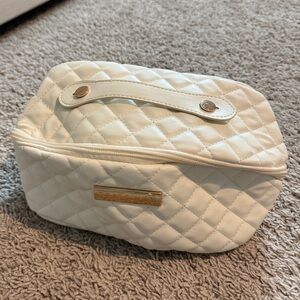 Light Cream Quilted Women's Makeup Bag NWOT
